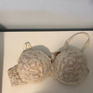 44 C Torrid Bra